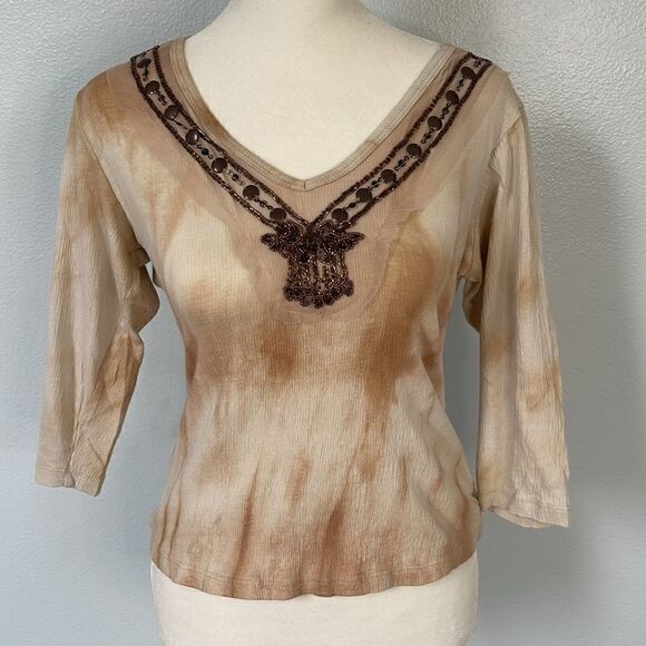 Tryst mid length beaded shirt.  Tan tie dye. Size Small. - Picture 1 of 8